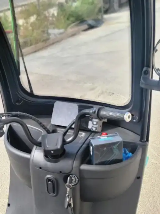 електрическа триколка с Покрив 7